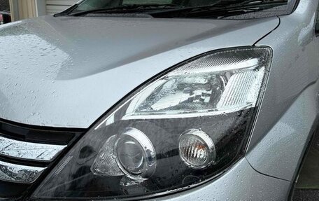 Toyota ISis I, 2013 год, 955 000 рублей, 24 фотография