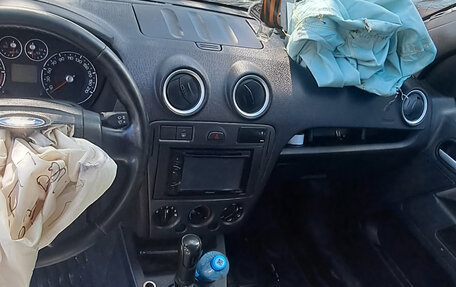 Ford Fusion I, 2006 год, 110 000 рублей, 3 фотография