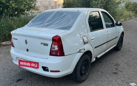Renault Logan I, 2013 год, 150 000 рублей, 3 фотография