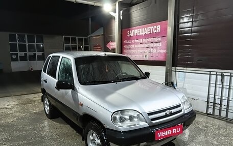Chevrolet Niva I рестайлинг, 2003 год, 230 000 рублей, 3 фотография