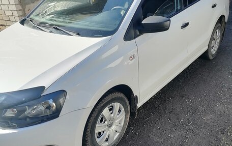 Volkswagen Polo VI (EU Market), 2013 год, 690 000 рублей, 9 фотография