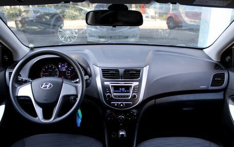 Hyundai Solaris II рестайлинг, 2016 год, 1 120 000 рублей, 11 фотография