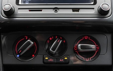 Volkswagen Polo VI (EU Market), 2018 год, 1 199 000 рублей, 17 фотография