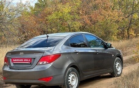Hyundai Solaris II рестайлинг, 2015 год, 985 000 рублей, 16 фотография
