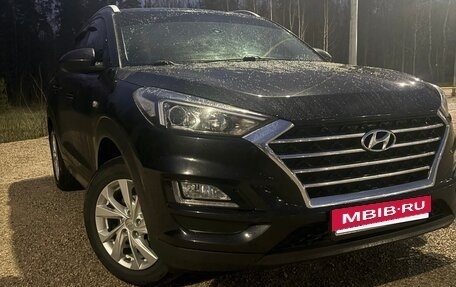 Hyundai Tucson III, 2018 год, 2 000 000 рублей, 2 фотография