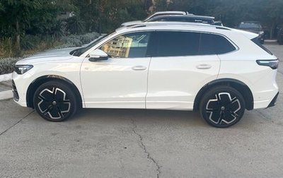 Volkswagen Tiguan, 2024 год, 4 300 000 рублей, 1 фотография