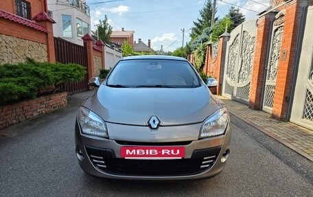 Renault Megane III, 2011 год, 570 000 рублей, 2 фотография