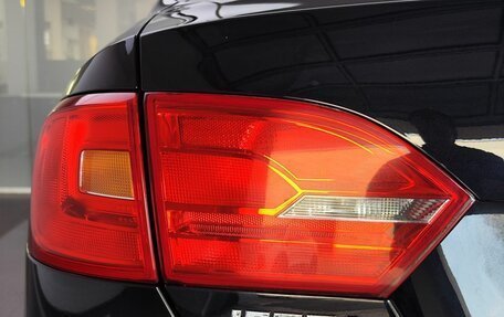 Volkswagen Jetta VI, 2013 год, 1 400 000 рублей, 12 фотография