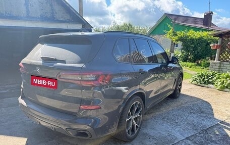 BMW X5, 2022 год, 9 000 000 рублей, 3 фотография