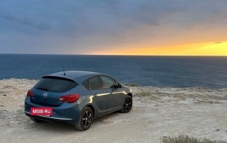 Opel Astra J, 2013 год, 920 000 рублей, 22 фотография