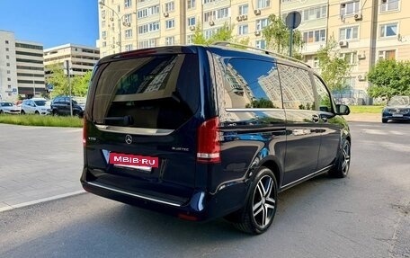 Mercedes-Benz V-Класс, 2015 год, 3 300 000 рублей, 8 фотография