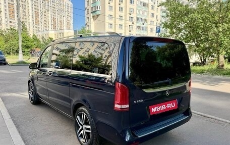 Mercedes-Benz V-Класс, 2015 год, 3 300 000 рублей, 7 фотография