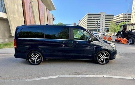 Mercedes-Benz V-Класс, 2015 год, 3 300 000 рублей, 11 фотография