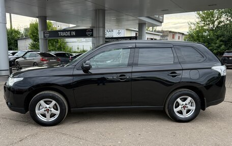 Mitsubishi Outlander III рестайлинг 3, 2013 год, 1 385 000 рублей, 5 фотография