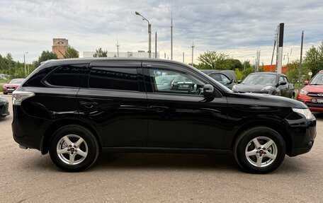Mitsubishi Outlander III рестайлинг 3, 2013 год, 1 385 000 рублей, 6 фотография