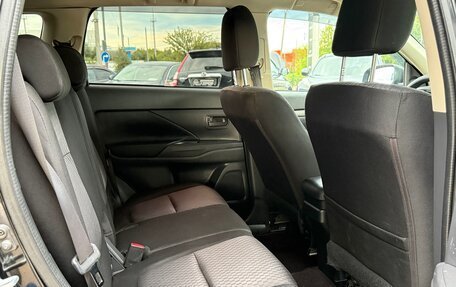Mitsubishi Outlander III рестайлинг 3, 2013 год, 1 385 000 рублей, 14 фотография
