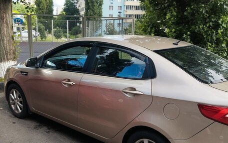 KIA Rio III рестайлинг, 2013 год, 750 000 рублей, 3 фотография