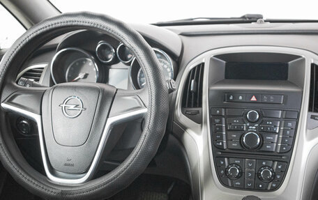 Opel Astra J, 2011 год, 549 000 рублей, 13 фотография
