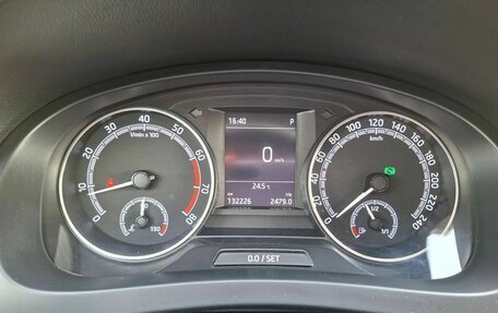 Skoda Rapid I, 2018 год, 1 250 000 рублей, 9 фотография