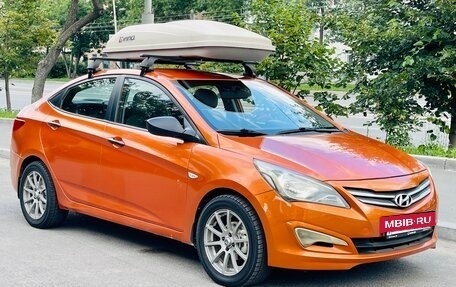 Hyundai Solaris II рестайлинг, 2015 год, 549 000 рублей, 4 фотография