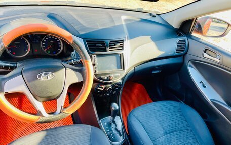 Hyundai Solaris II рестайлинг, 2015 год, 549 000 рублей, 21 фотография
