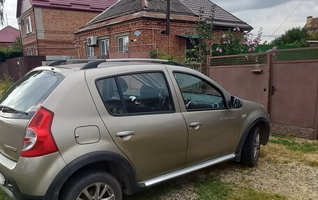 Renault Sandero I, 2011 год, 750 000 рублей, 2 фотография