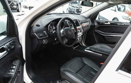 Mercedes-Benz GL-Класс, 2014 год, 3 090 000 рублей, 5 фотография