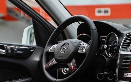 Mercedes-Benz GL-Класс, 2014 год, 3 090 000 рублей, 16 фотография