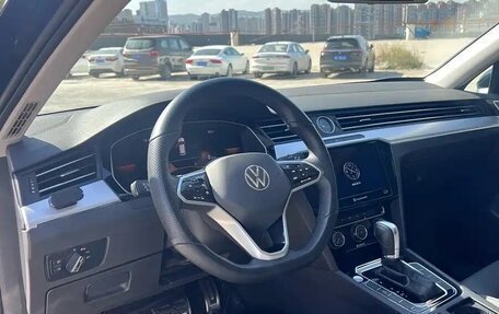 Volkswagen Passat, 2025 год, 2 145 000 рублей, 8 фотография