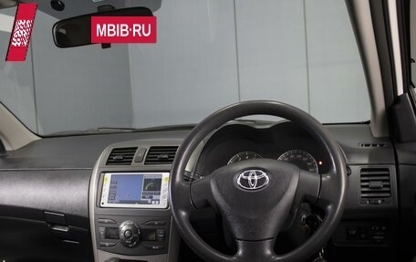 Toyota Corolla, 2011 год, 1 040 000 рублей, 5 фотография