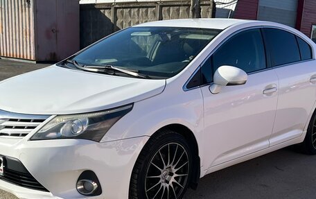 Toyota Avensis III рестайлинг, 2012 год, 1 270 000 рублей, 1 фотография