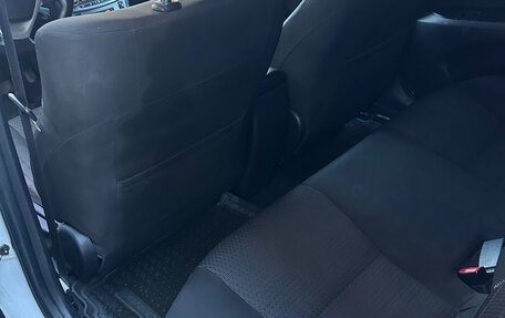 Toyota Avensis III рестайлинг, 2012 год, 1 270 000 рублей, 8 фотография