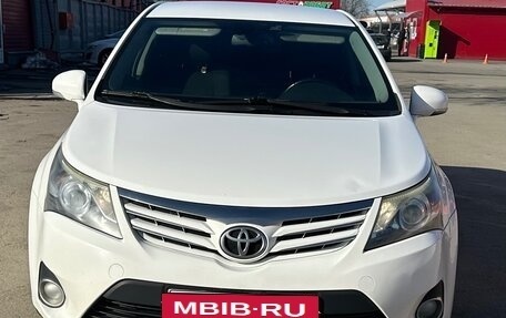 Toyota Avensis III рестайлинг, 2012 год, 1 270 000 рублей, 11 фотография