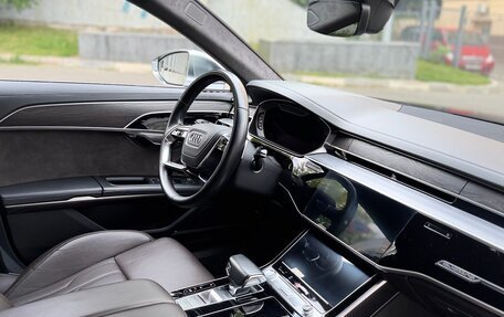 Audi A8, 2019 год, 6 080 000 рублей, 13 фотография