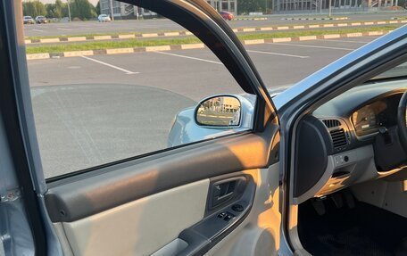 KIA Cerato I, 2005 год, 400 000 рублей, 8 фотография