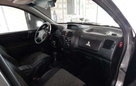 Mitsubishi Space Star I рестайлинг, 2004 год, 420 000 рублей, 4 фотография