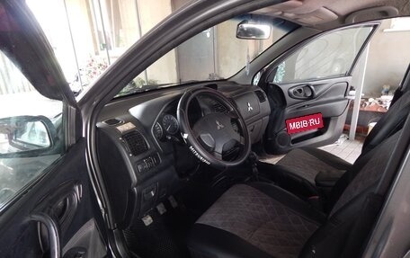 Mitsubishi Space Star I рестайлинг, 2004 год, 420 000 рублей, 7 фотография