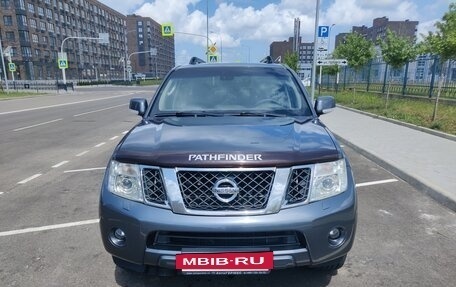 Nissan Pathfinder, 2013 год, 1 900 000 рублей, 2 фотография