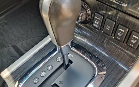 Nissan Pathfinder, 2013 год, 1 900 000 рублей, 11 фотография