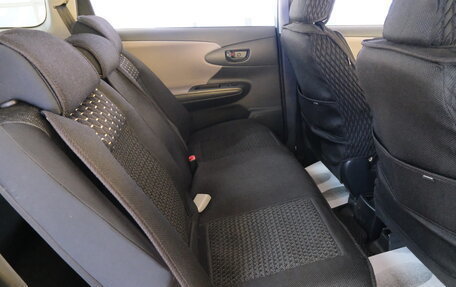 Toyota Wish II, 2009 год, 1 299 000 рублей, 18 фотография