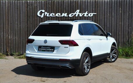 Volkswagen Tiguan II, 2018 год, 2 580 000 рублей, 5 фотография
