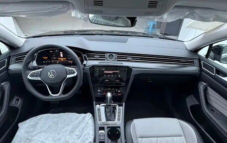 Volkswagen Passat, 2025 год, 3 040 000 рублей, 6 фотография