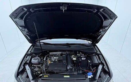 Volkswagen Passat, 2025 год, 3 040 000 рублей, 9 фотография