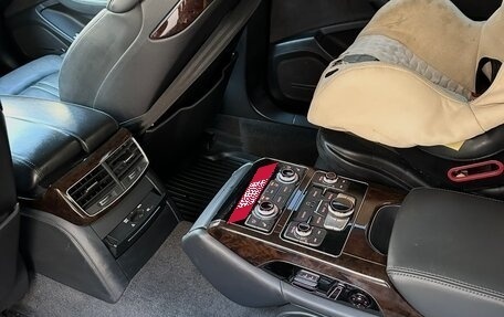 Audi A8, 2014 год, 1 850 000 рублей, 10 фотография