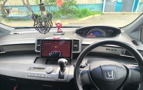 Honda Freed I, 2011 год, 900 000 рублей, 5 фотография