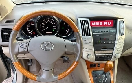 Lexus RX II рестайлинг, 2004 год, 1 300 000 рублей, 20 фотография