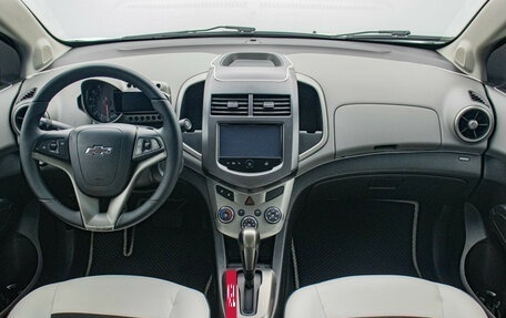 Chevrolet Aveo III, 2015 год, 730 000 рублей, 14 фотография