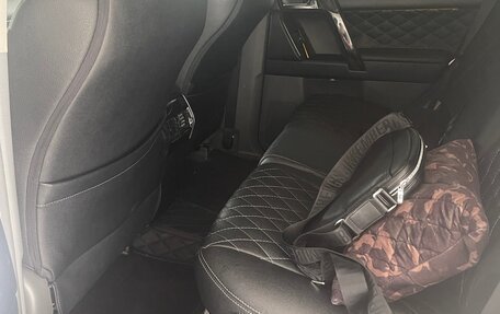 Toyota Land Cruiser Prado 150 рестайлинг 2, 2013 год, 3 100 000 рублей, 16 фотография