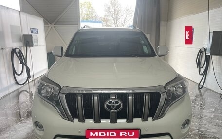 Toyota Land Cruiser Prado 150 рестайлинг 2, 2013 год, 3 100 000 рублей, 8 фотография