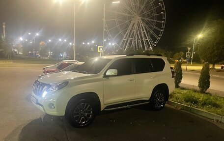 Toyota Land Cruiser Prado 150 рестайлинг 2, 2013 год, 3 100 000 рублей, 19 фотография